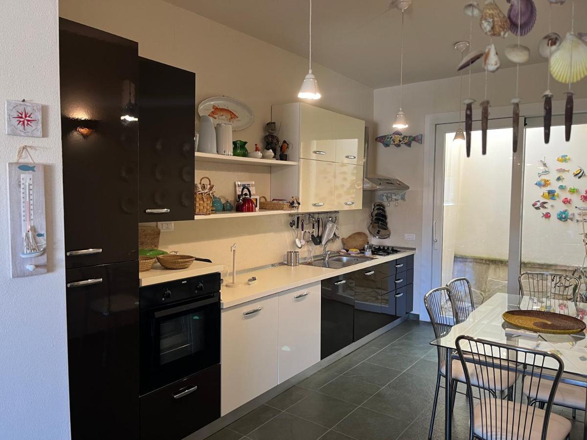 Villa Fatta Di Sogni Pula Eksteriør billede